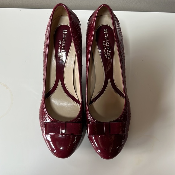 Naturalizer Highheels - Picture 2 of 6